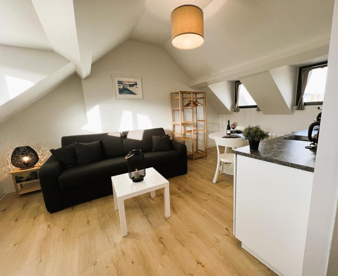 Saint Jacques, Le Ciel Apartment